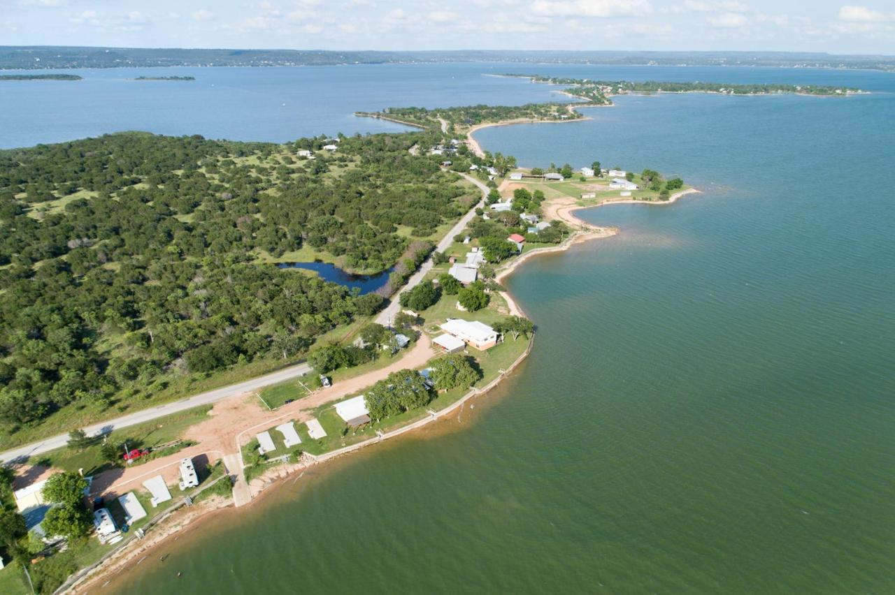 Oasis Lake Buchanan Bluffton Kültér fotó