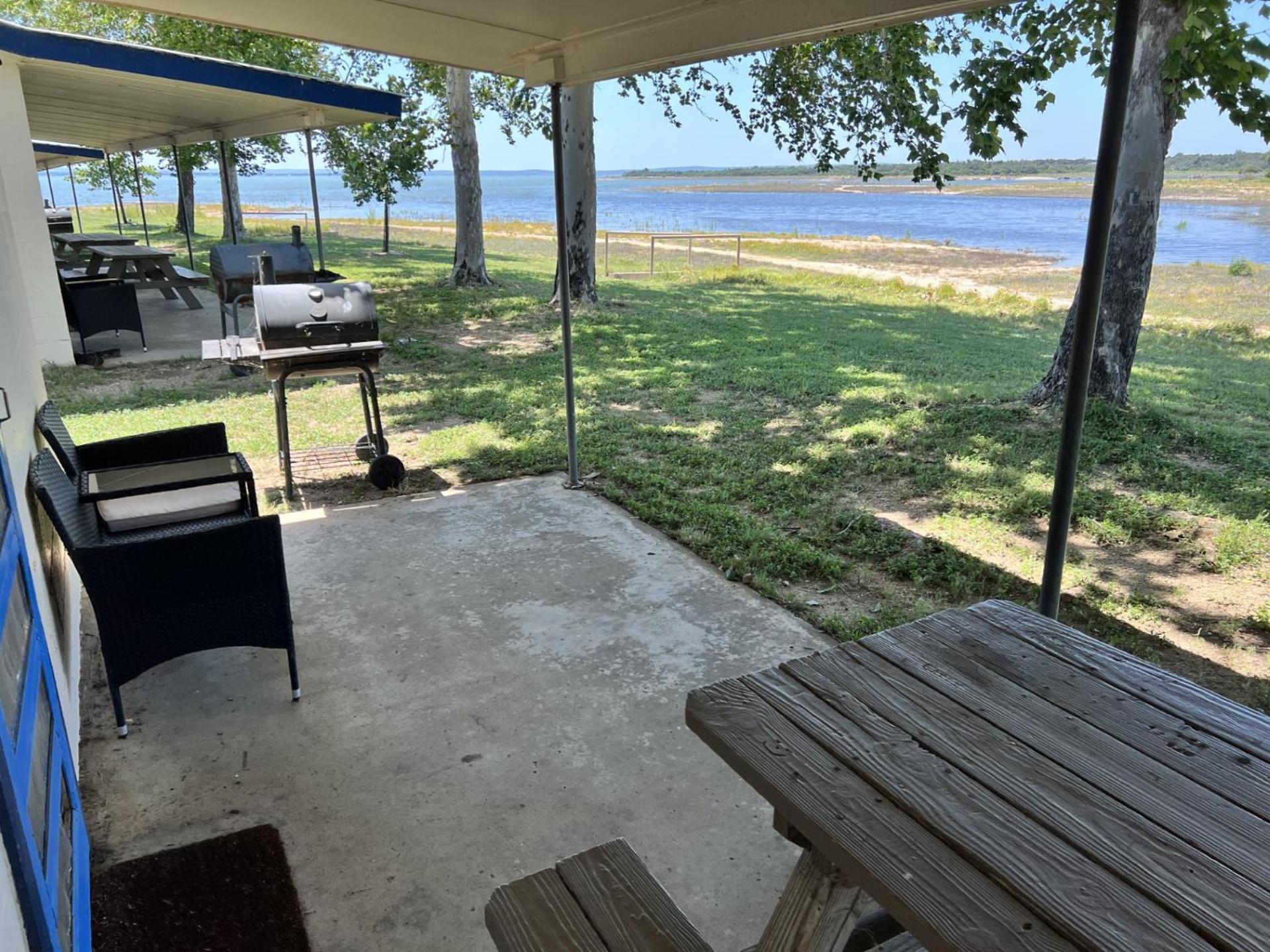 Oasis Lake Buchanan Bluffton Kültér fotó