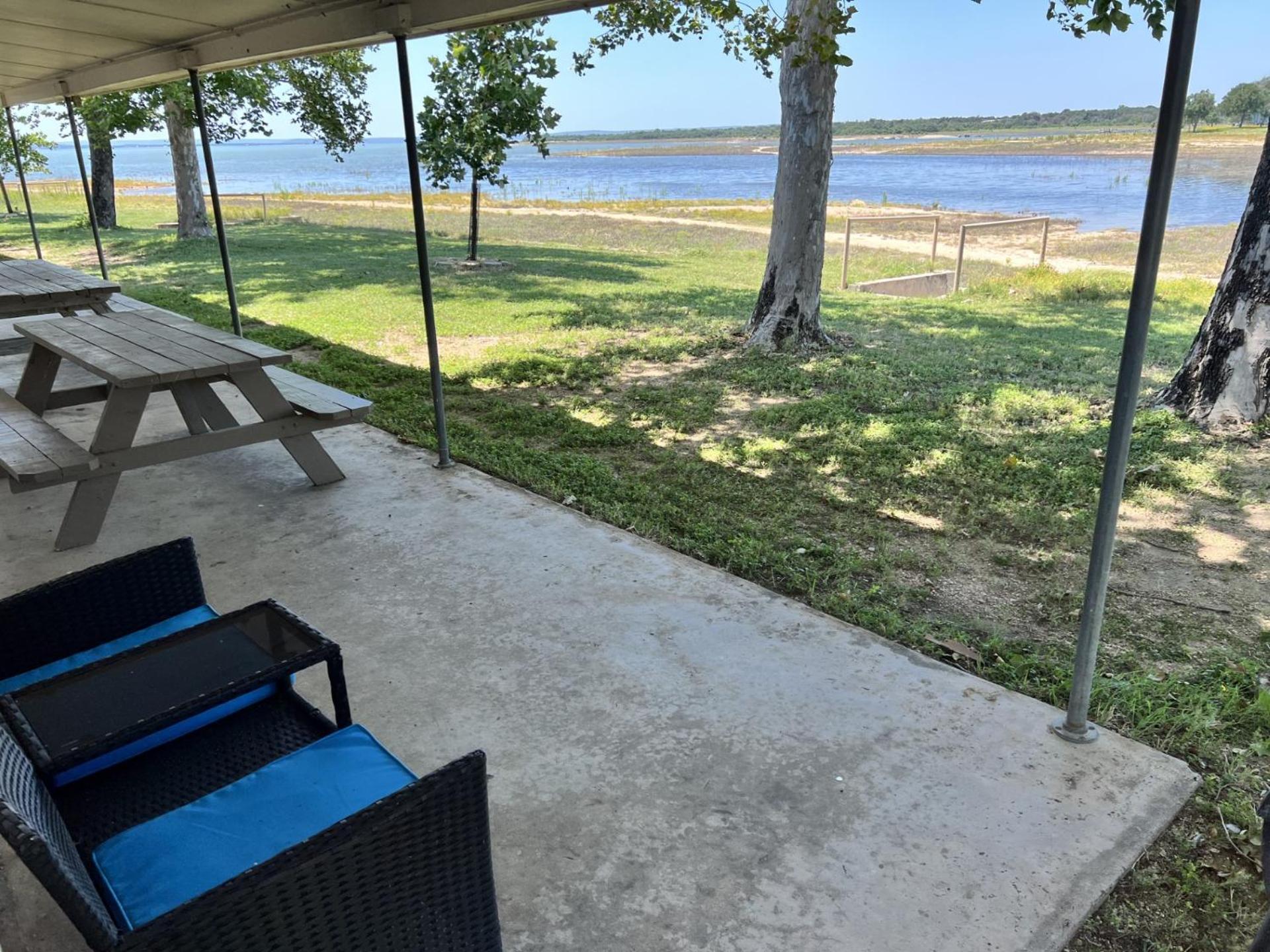 Oasis Lake Buchanan Bluffton Kültér fotó